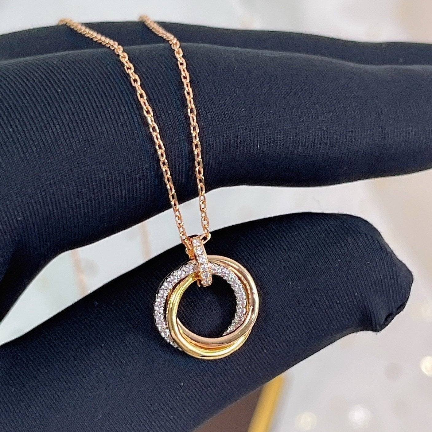 [Triumph Jewelry]TRINITY NECKLACE SILVER GOLD PINK GOLD DIAMONDS