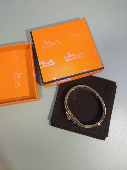 [Triumph Jewelry]H BRACELET PERU 12MM