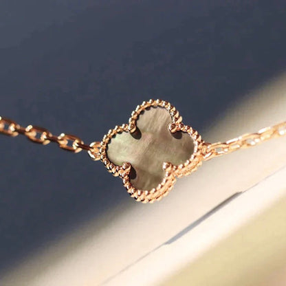 [Triumph Jewelry]CLOVER 20 MOTIFS LASER DIAMOND NECKLACE