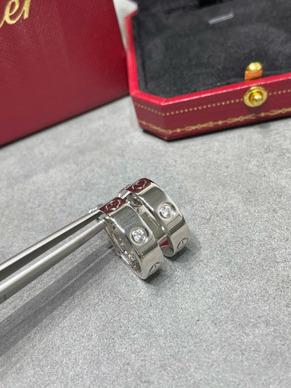 [Triumph Jewelry]LOVE 5.5MM 1 DIAMOND EARRINGS