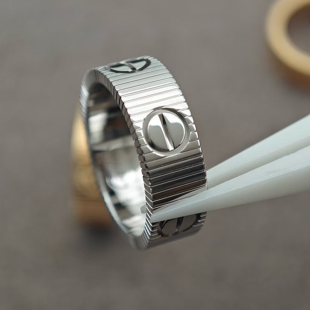 [Triumph Jewelry]LOVE 6.5MM RING
