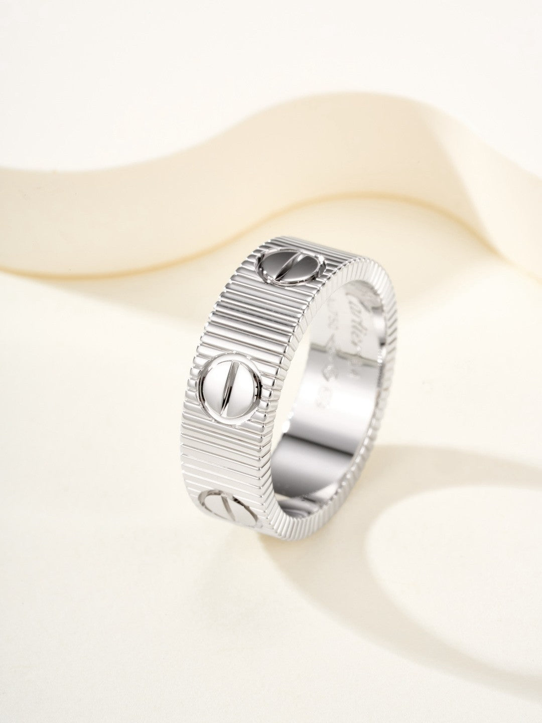 [Triumph Jewelry]LOVE 6.5MM RING