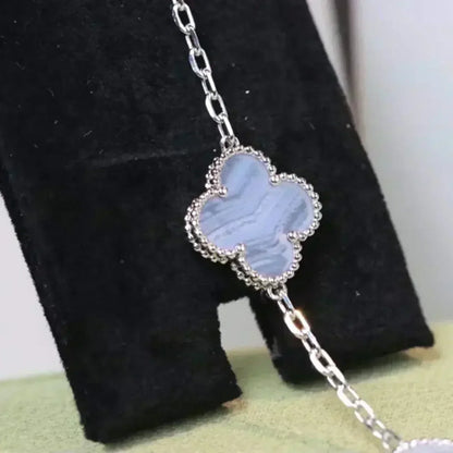 [Triumph Jewelry] CLOVER 5 MOTIF PURPLE CHALCEDONY BRACELET COLLECTION