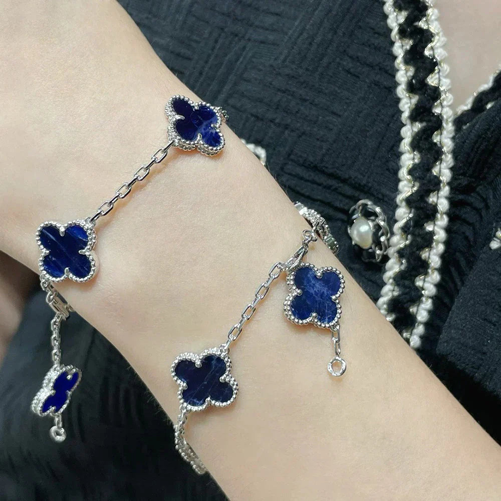 [Triumph Jewelry]CLOVER 5 MOTIF PIETERSITE BRACELET COLLECTION