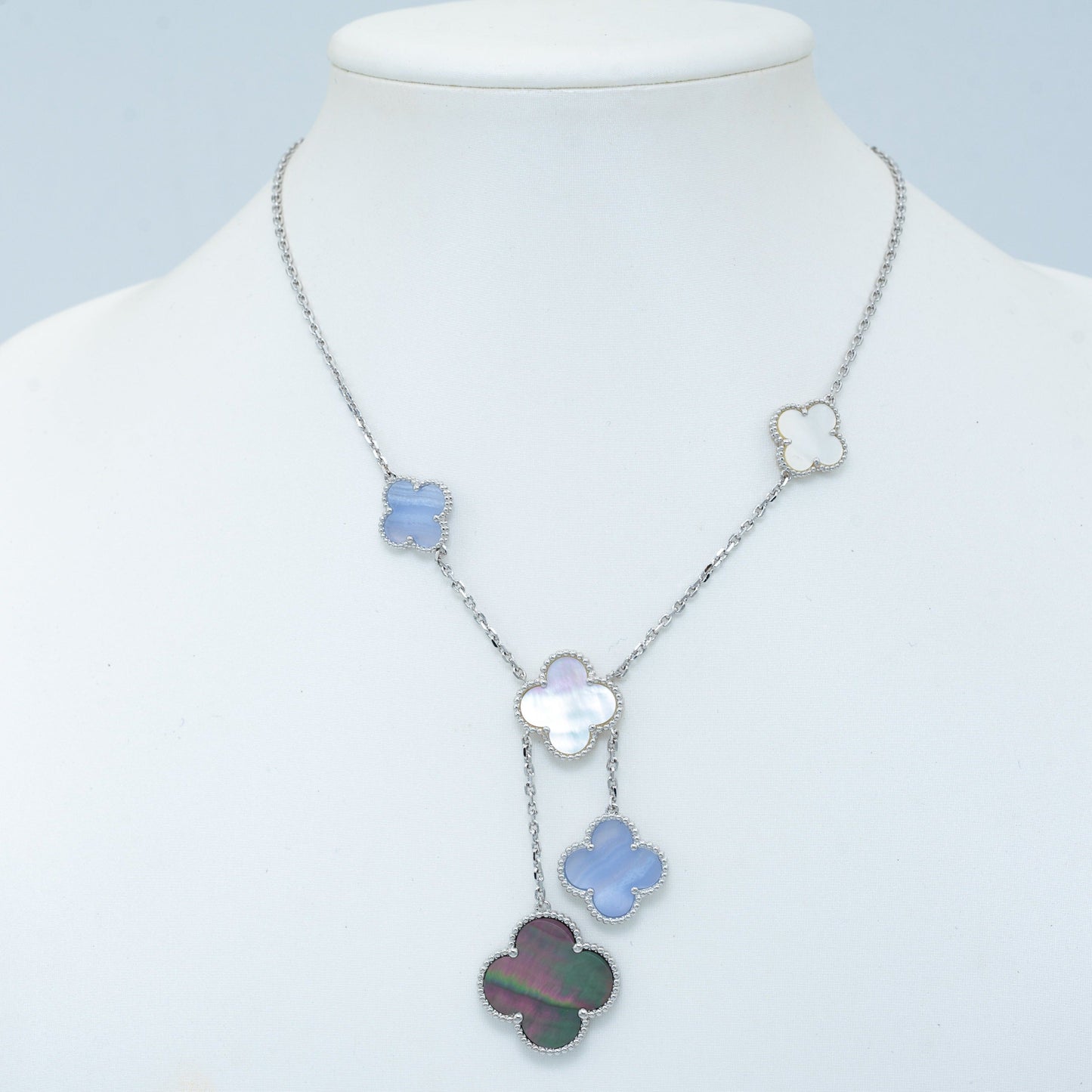 [Triumph Jewelry]CLOVER MOP CHALCEDONY NECKLACE SILVER 6 MOTIF